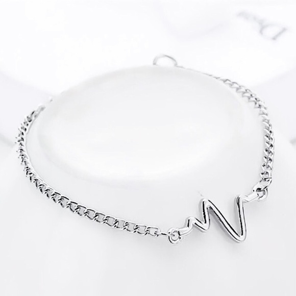 🔴𝟭𝟬/$𝟮𝟱🔴ECG Charm Simple Bracelet NEW - Picture 16 of 16